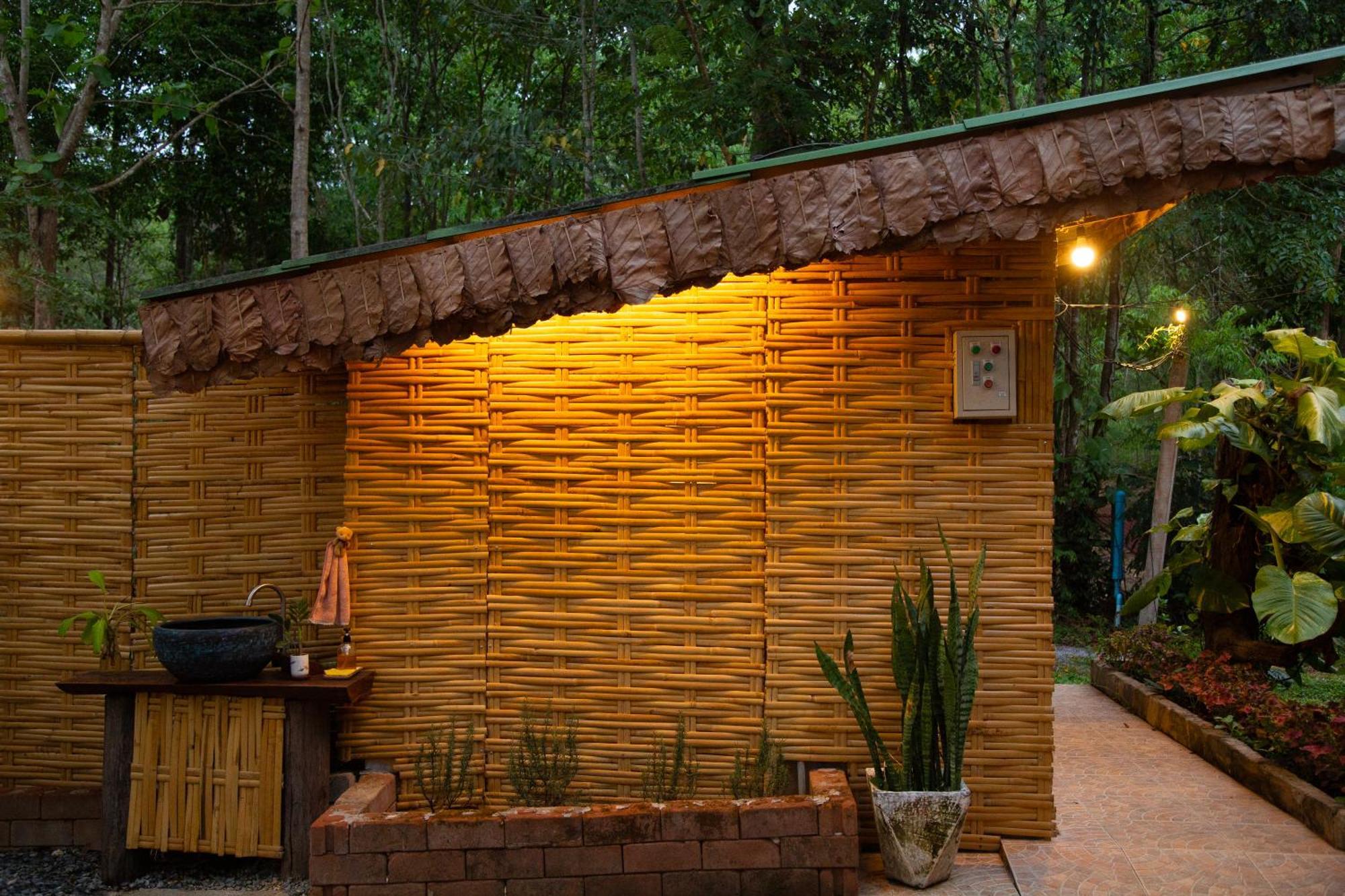 วังภูไพร ฟาร์มสเตย์ Wang Nam Khiao Exterior photo
