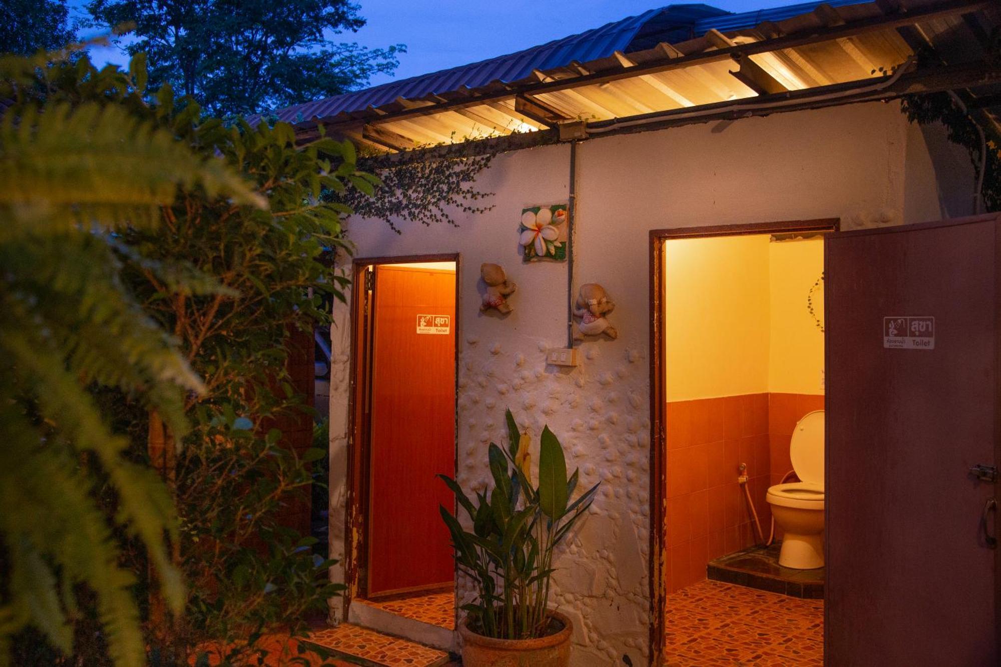 วังภูไพร ฟาร์มสเตย์ Wang Nam Khiao Exterior photo